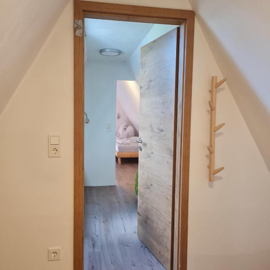 Wanderhuette Zum Bernhardsthal Villa Luaran gambar
