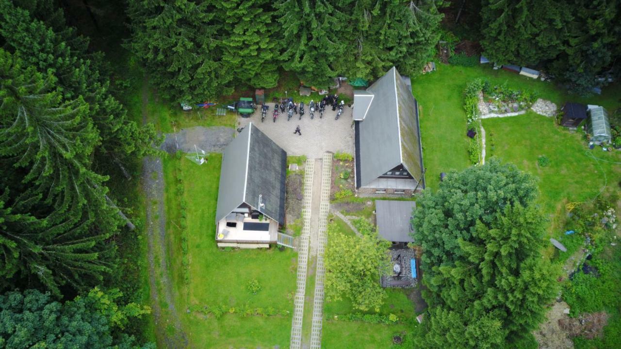 Wanderhuette Zum Bernhardsthal Villa Luaran gambar