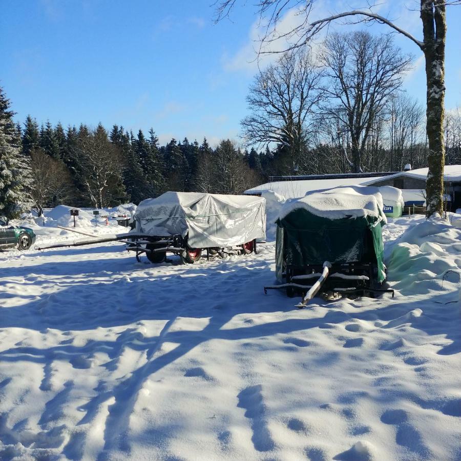 Wanderhuette Zum Bernhardsthal Villa Luaran gambar